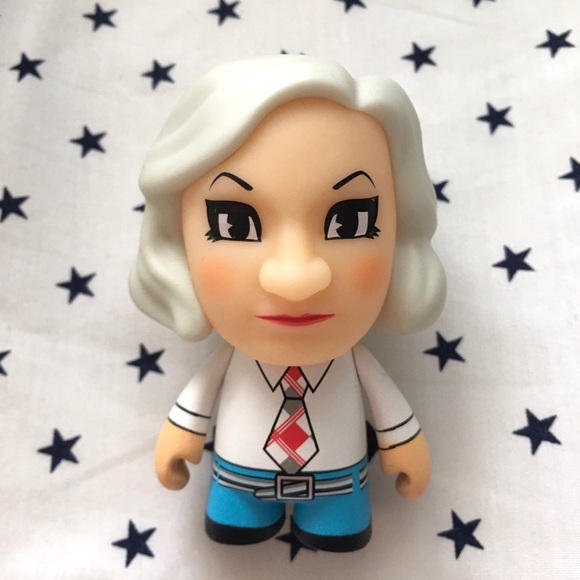 ♦️(SOLD)♦️ Kidrobot Andy Warhol Drag 80's #3 Vinyl - Picture 2 of 6